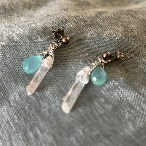 Hand Crafted amazoniite  & Quartz gemstone & silver Earrings by Le Chat Noir - Picture 3 of 6